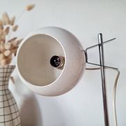 Small vintage Space Age desk lamp in white metal, 1970s design.