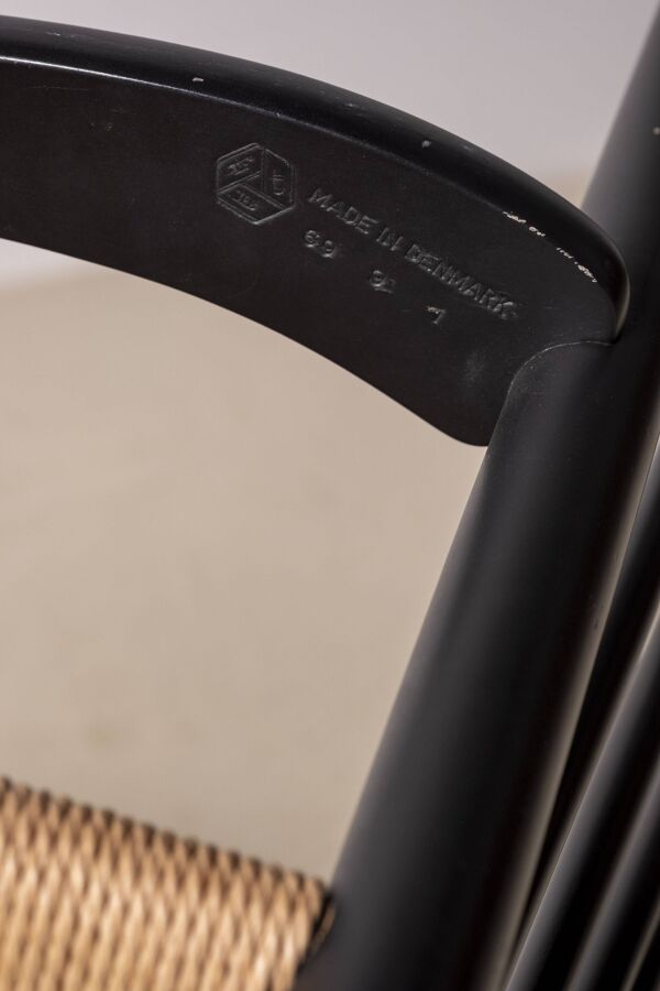 Fauteuil à bascule noir Hans J. Wegner J16, 1969 FDB