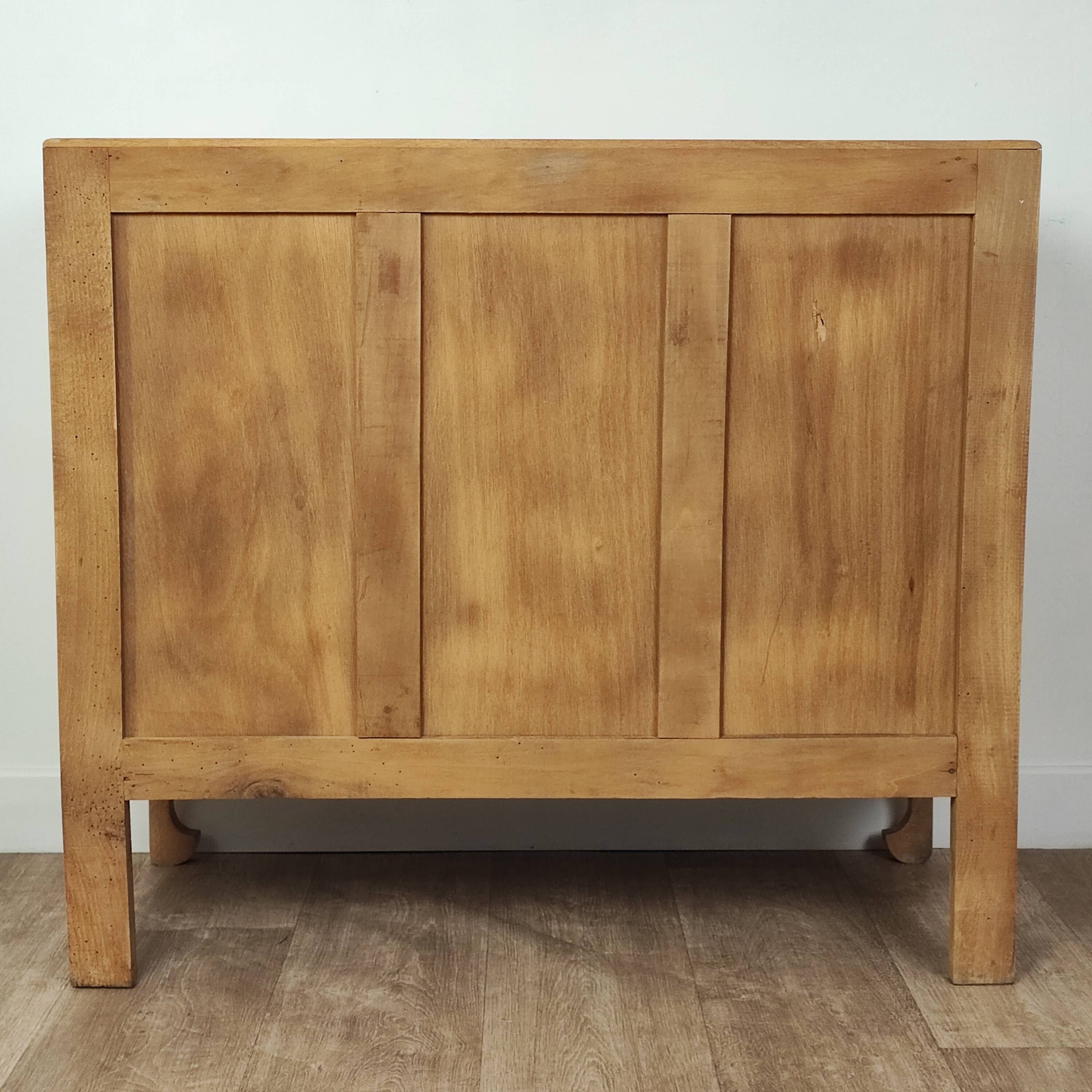 Commode vintage