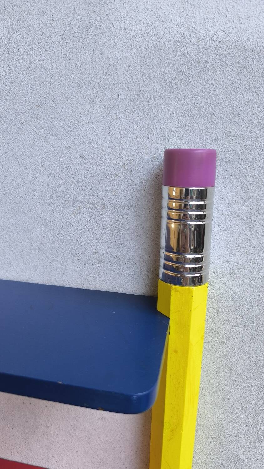 Sala stone style pencil shelf