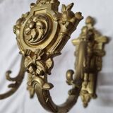 Golden bronze tiebacks