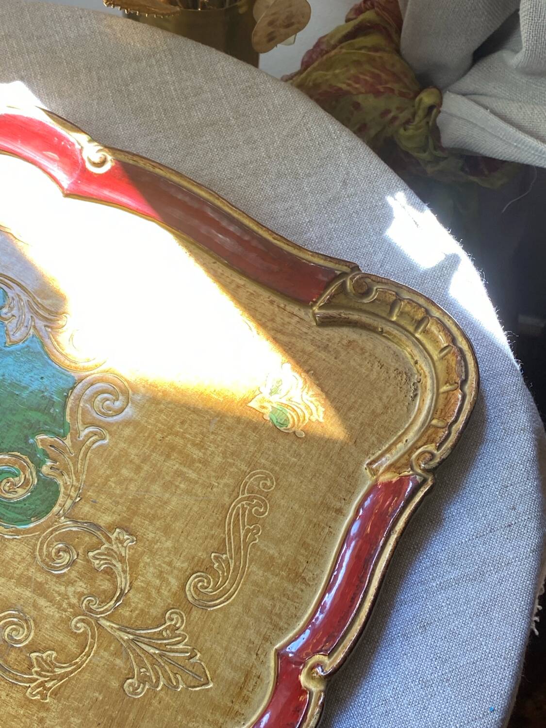 Large Florentine wooden tray