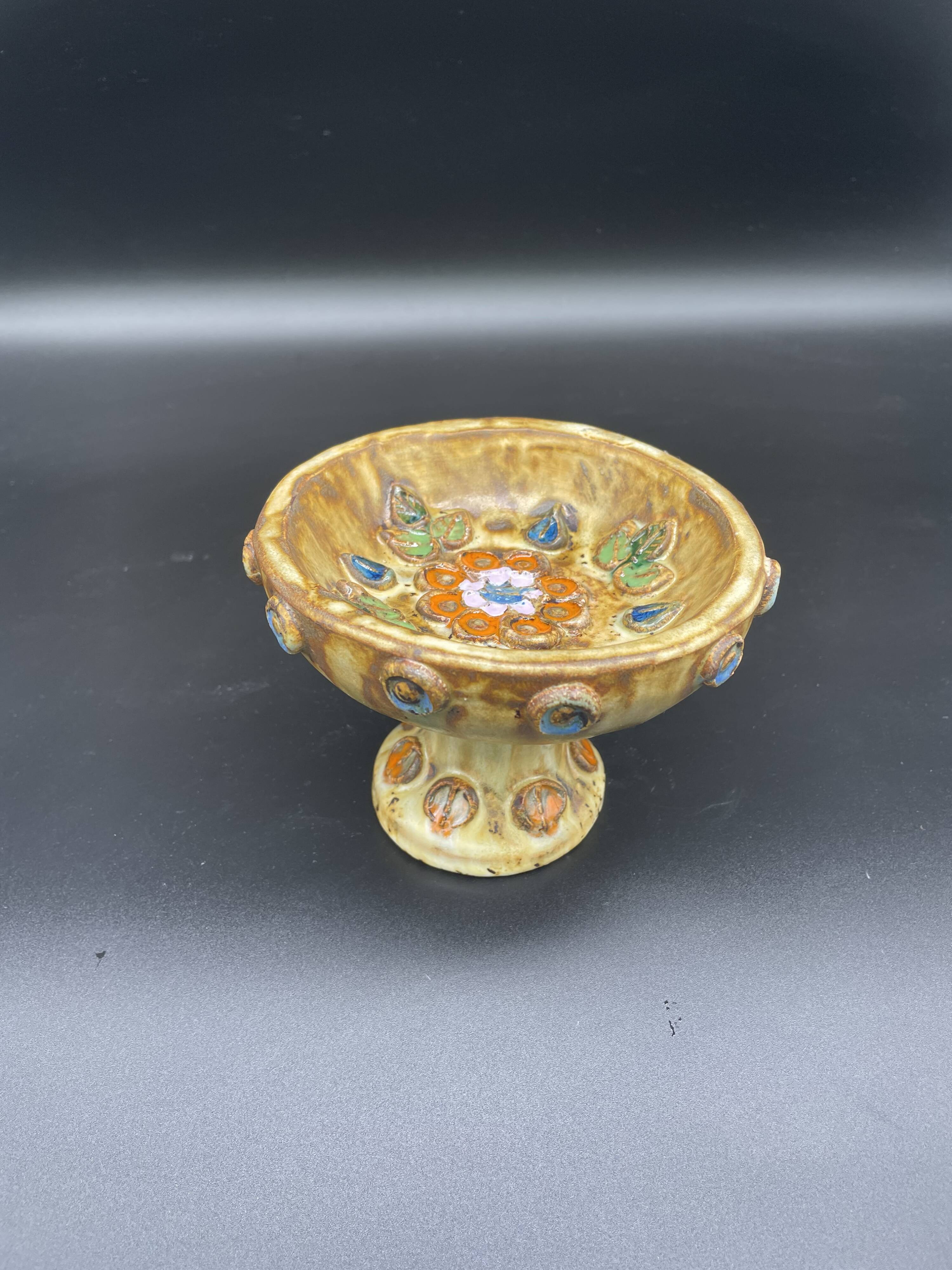 Cup, empty pocket, La Roue factory, Roland Zobel taste, enameled ceramic, Vallauris, decor