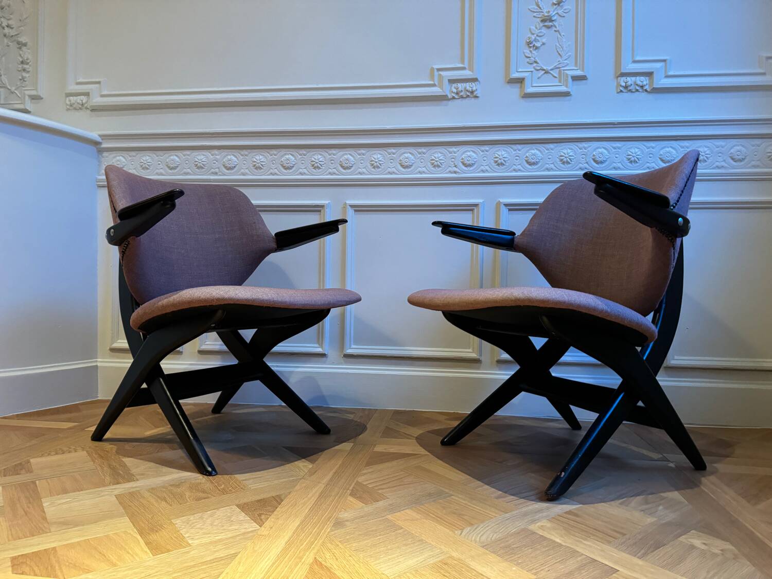 Paire de fauteuils Louis Van Teeffelen pour Webe