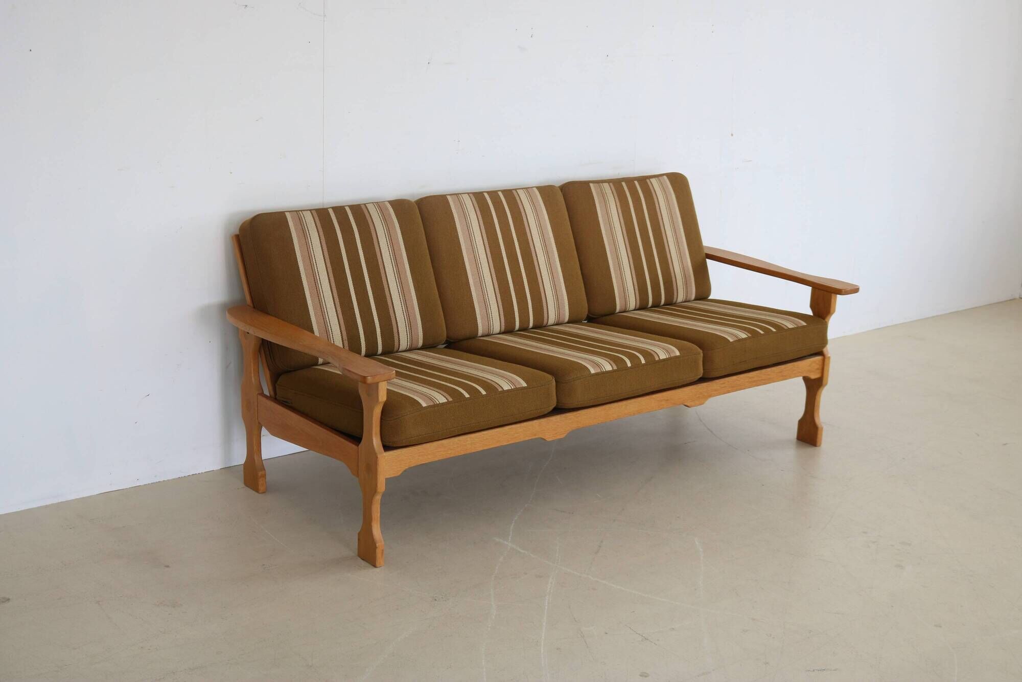 Sofa danois en chêne vintage, années 50