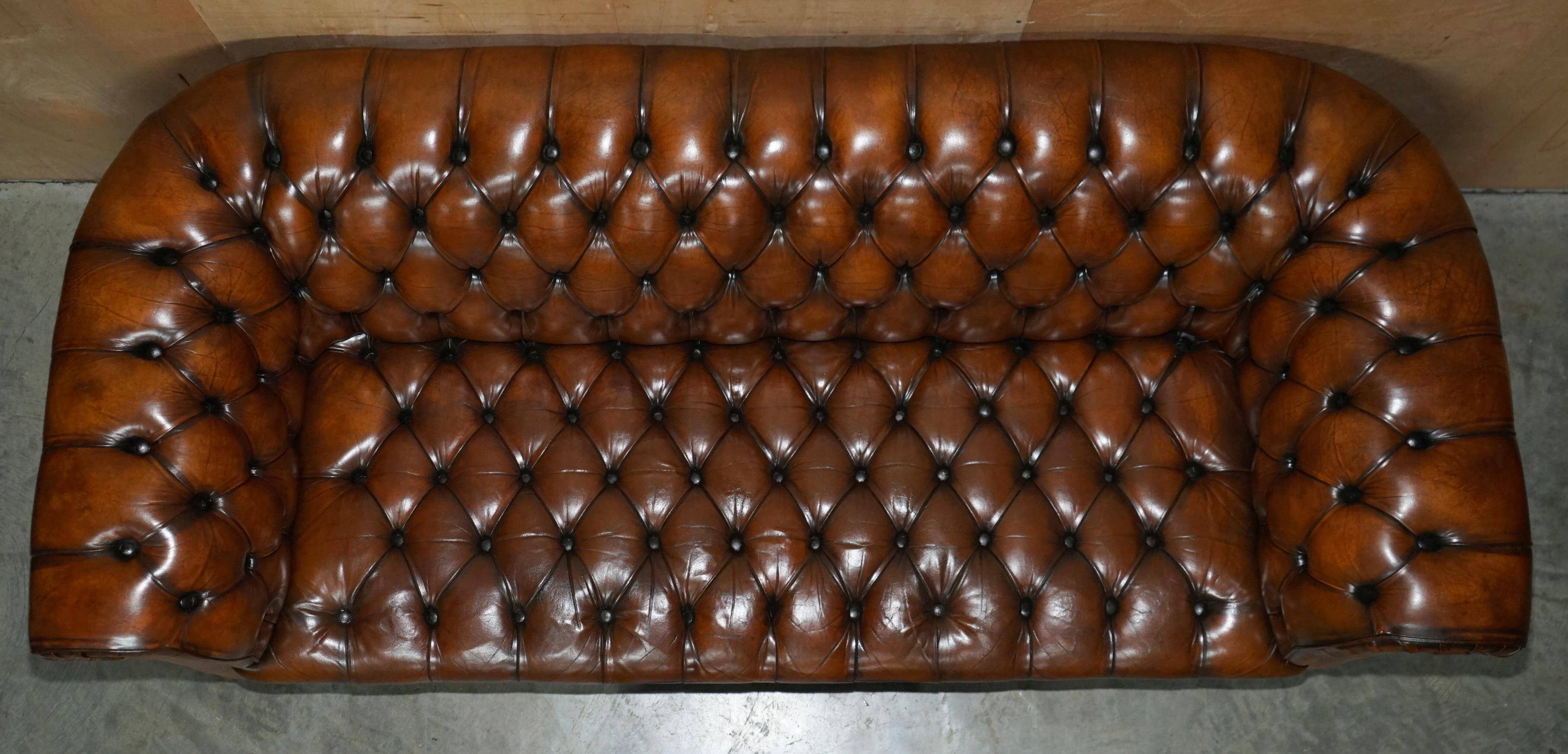 Chesterfield leather sofa, Art Deco style, fully restored.