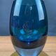 Plat en verre couleur bleu vert de forme ogive