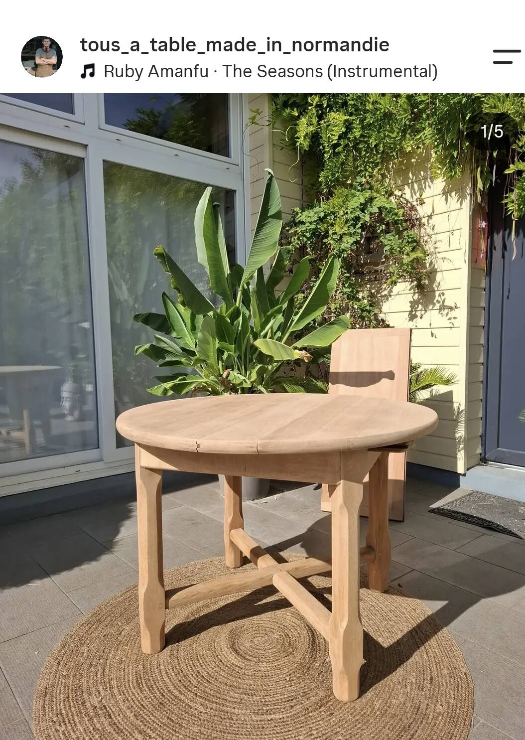 Table ronde avec rallonge rénovée