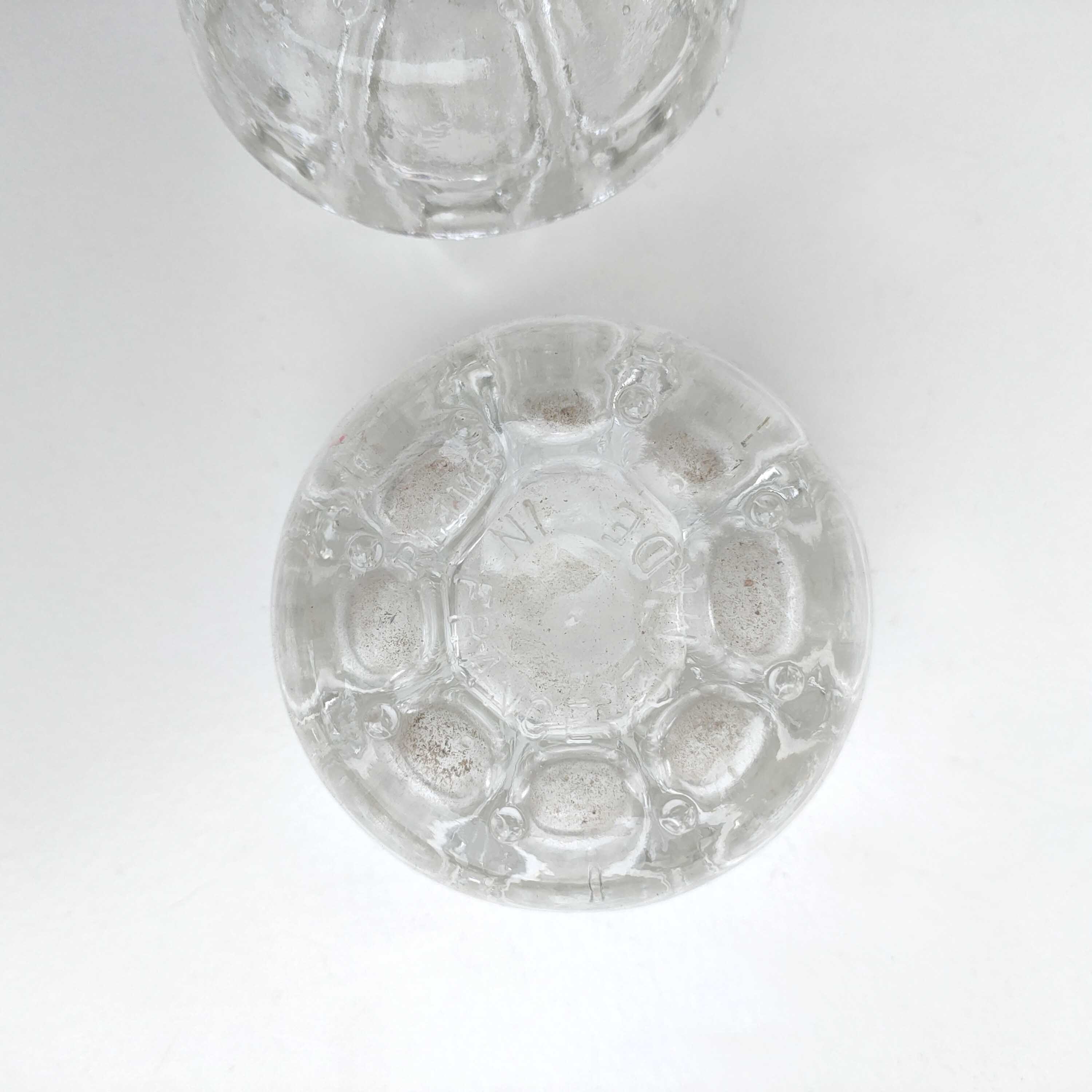 Set of vases pique flowers in glass