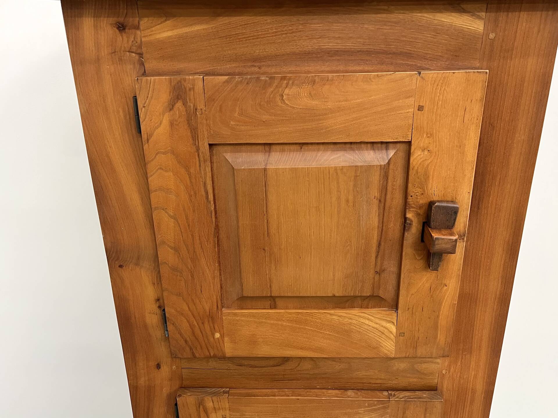 Small brutalist 50s bonnetiere wardrobe