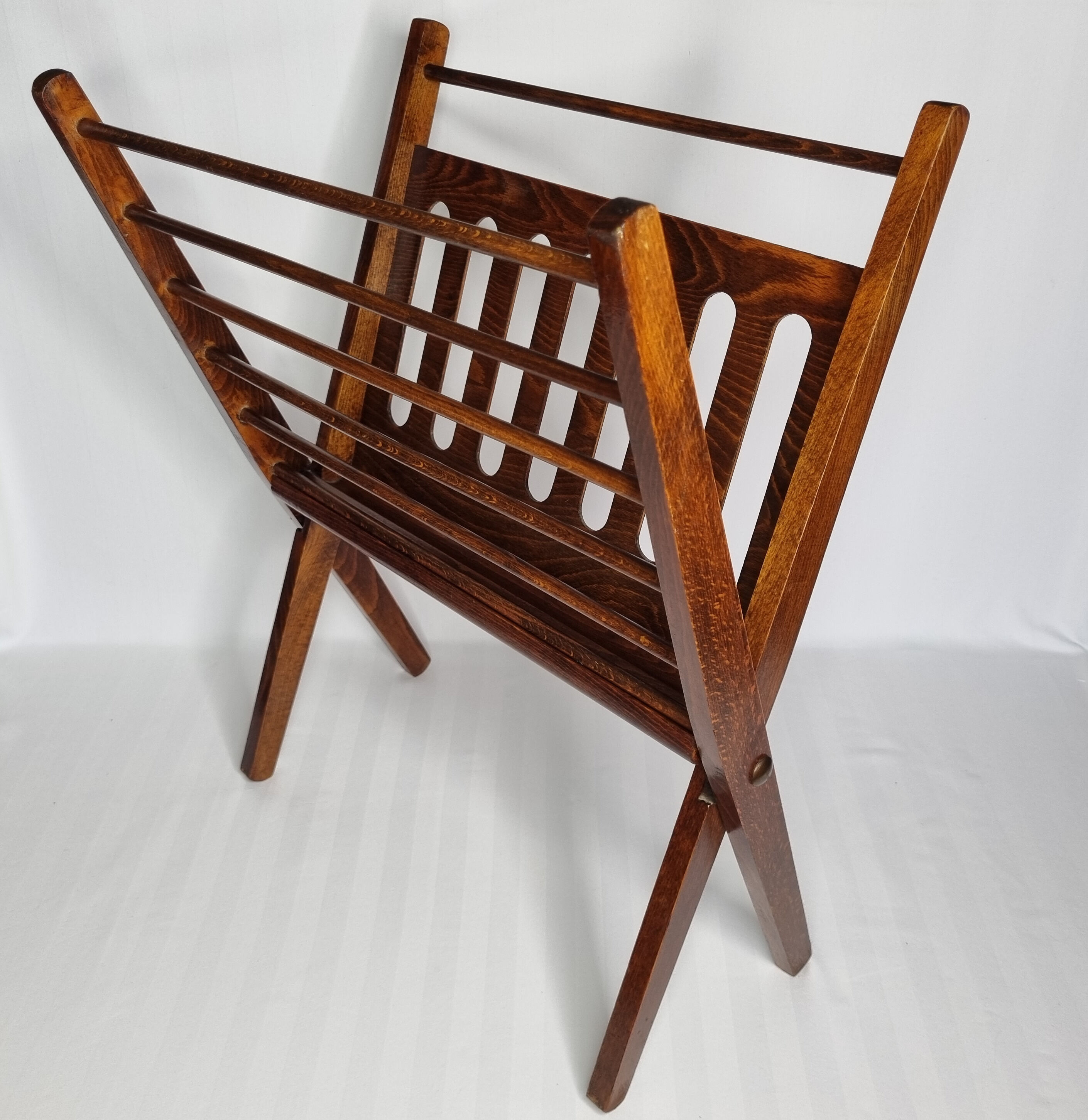 Folding teak magazine holder by Cees Braakman