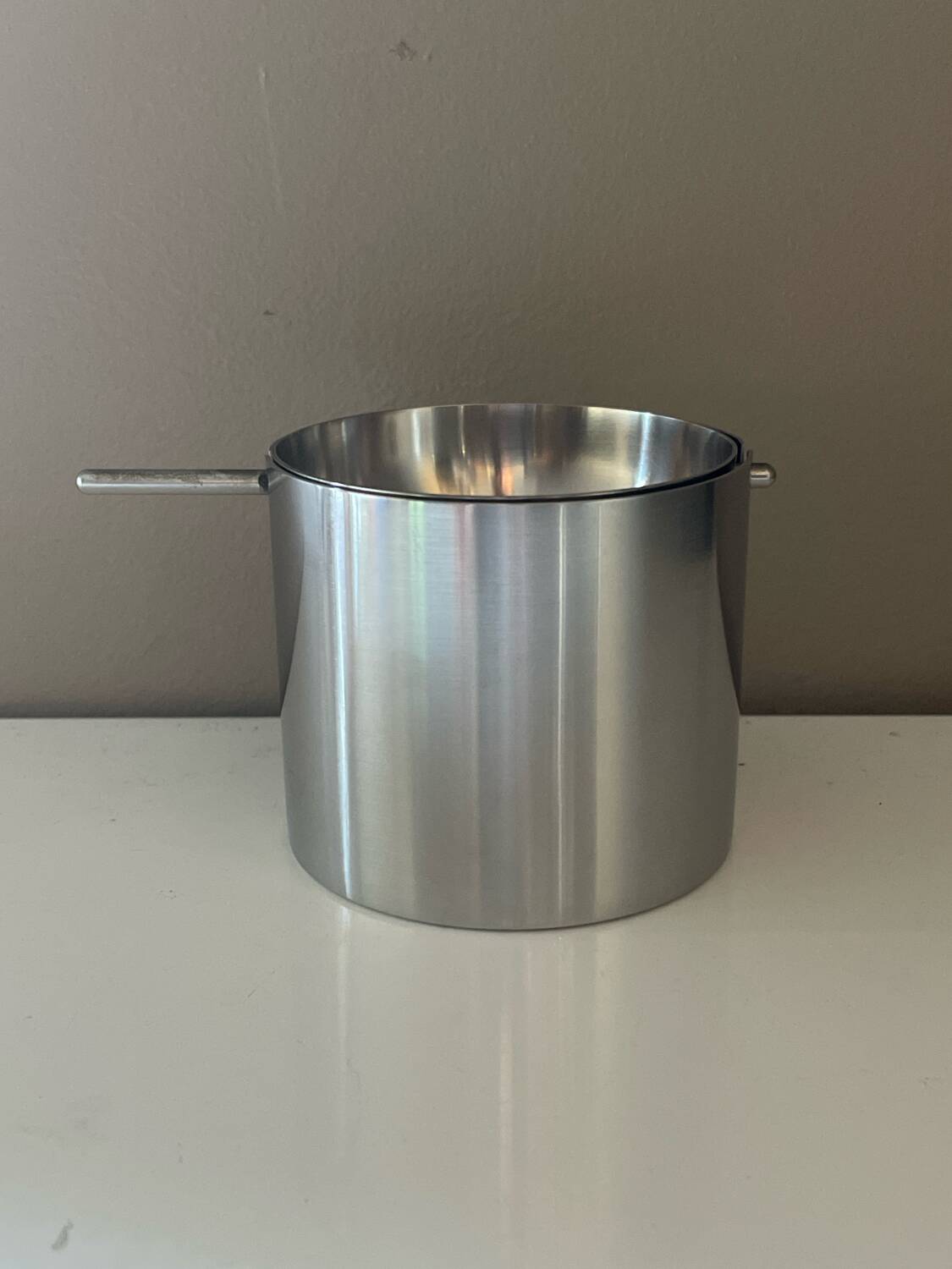 Cendrier Arne Jacobsen Stelton