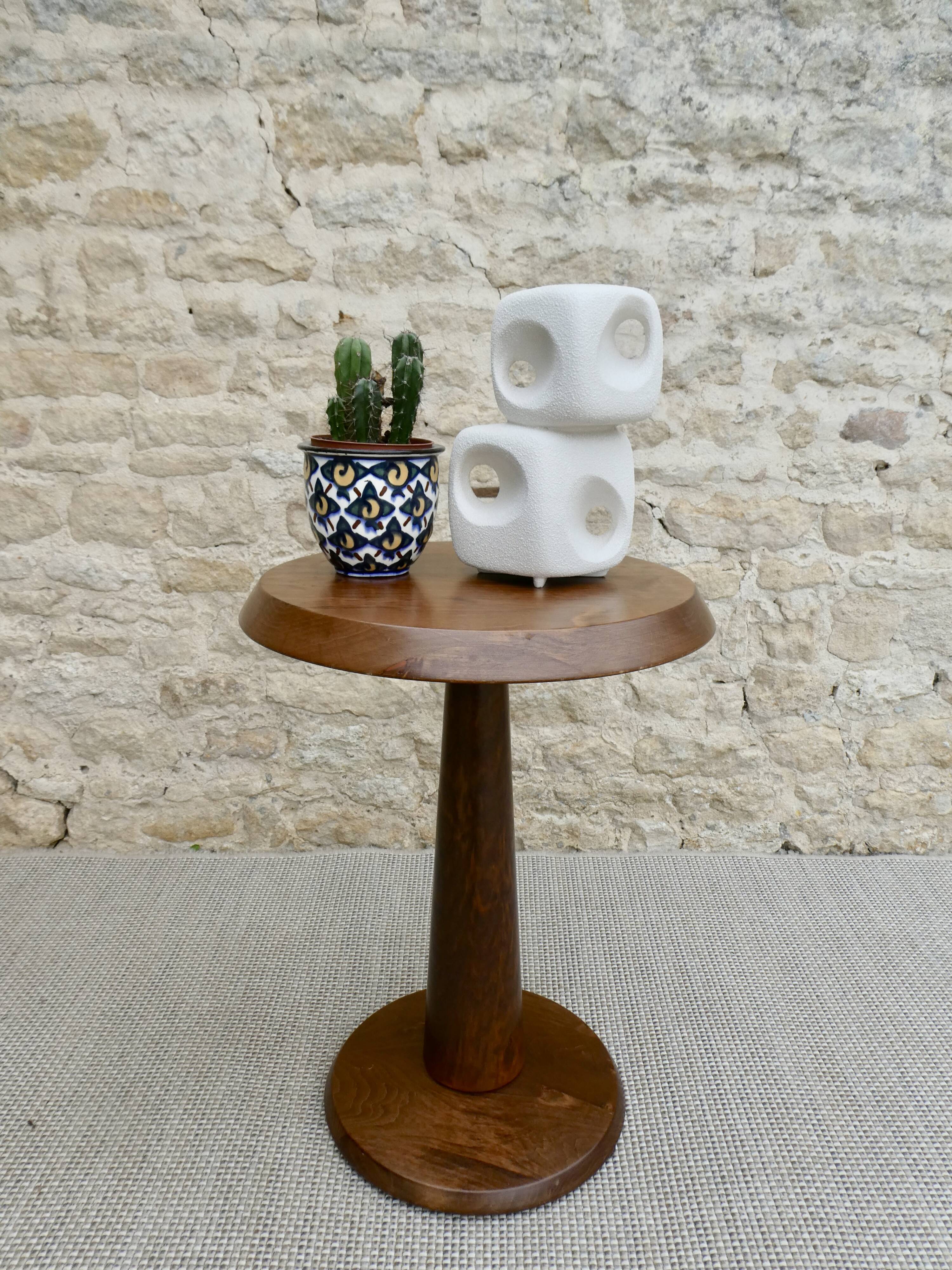 Wooden art deco healing