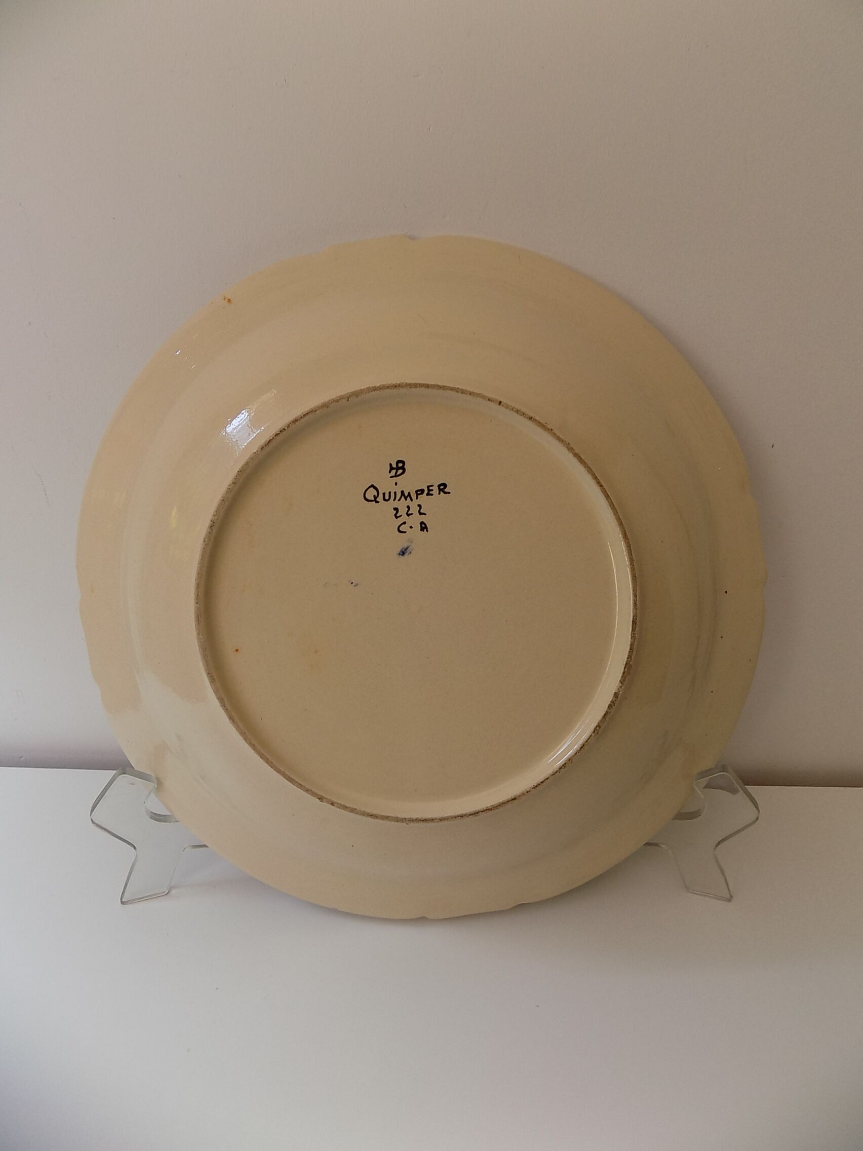 Numbered Henriot Quimper earthenware plate