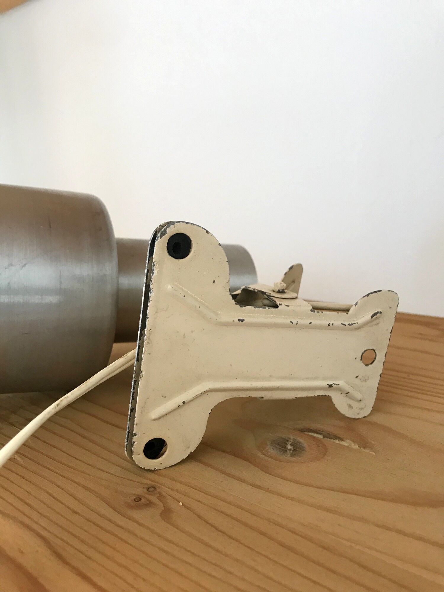 Lampe à pince vintage années 70