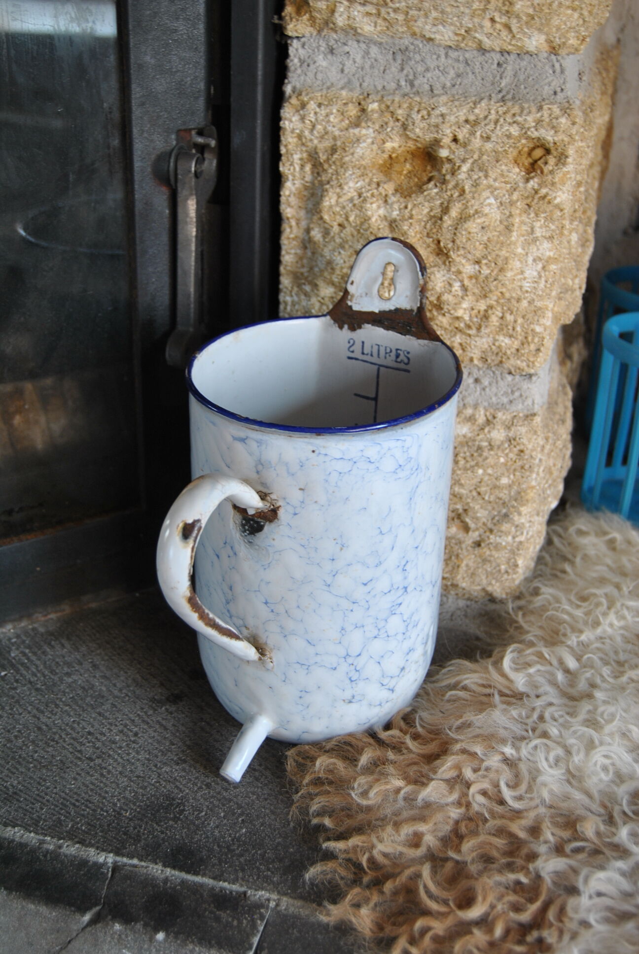 Enamelled sheet metal irrigator  1920