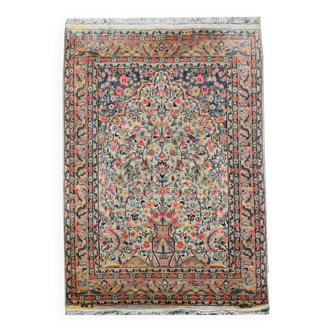 Jihangir oriental rug: 1.36 x 2.18 meters Quality: Wool and Silk