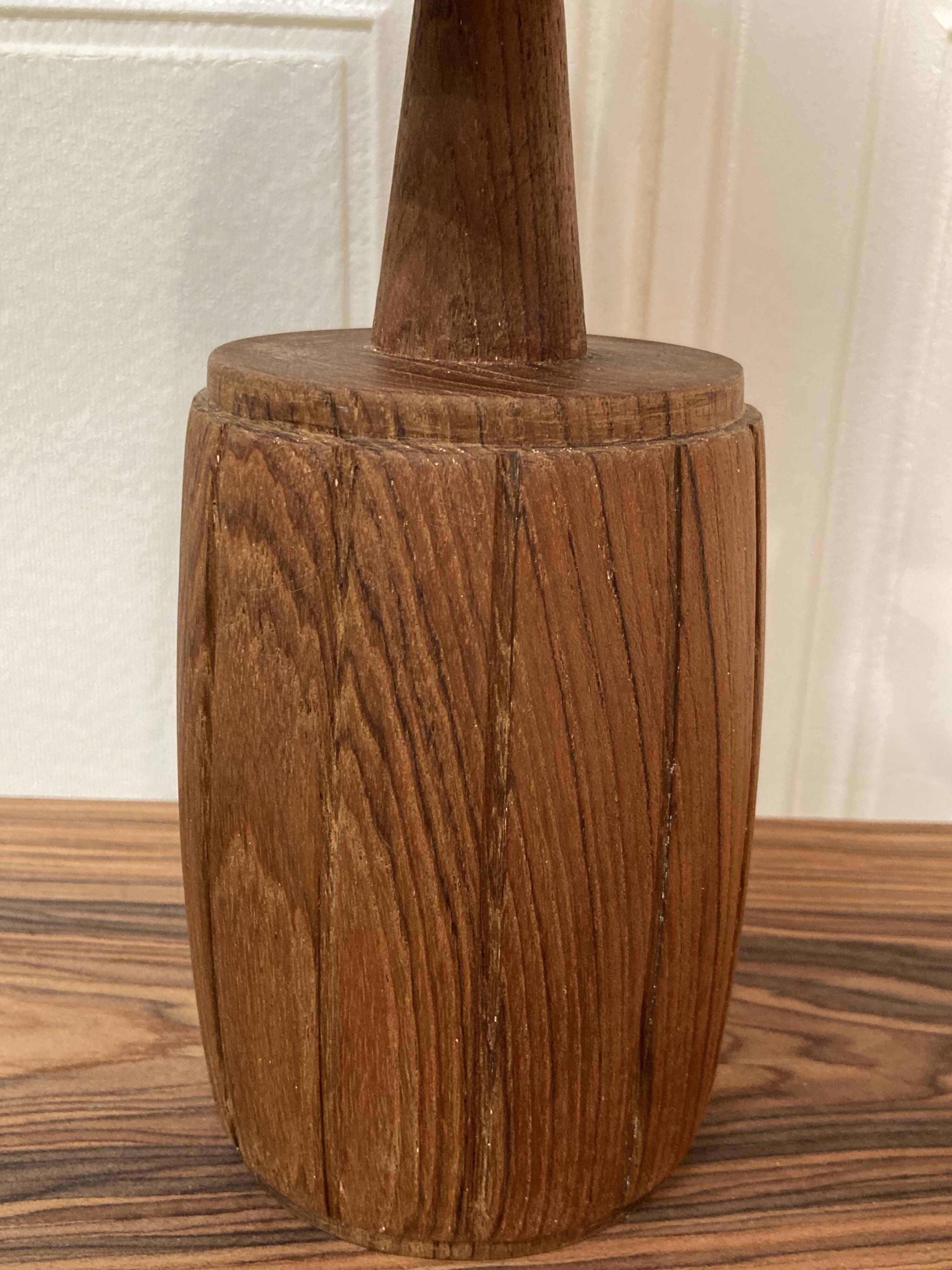 NICE SCANDINAVIAN DESIGN LAMP 1950.