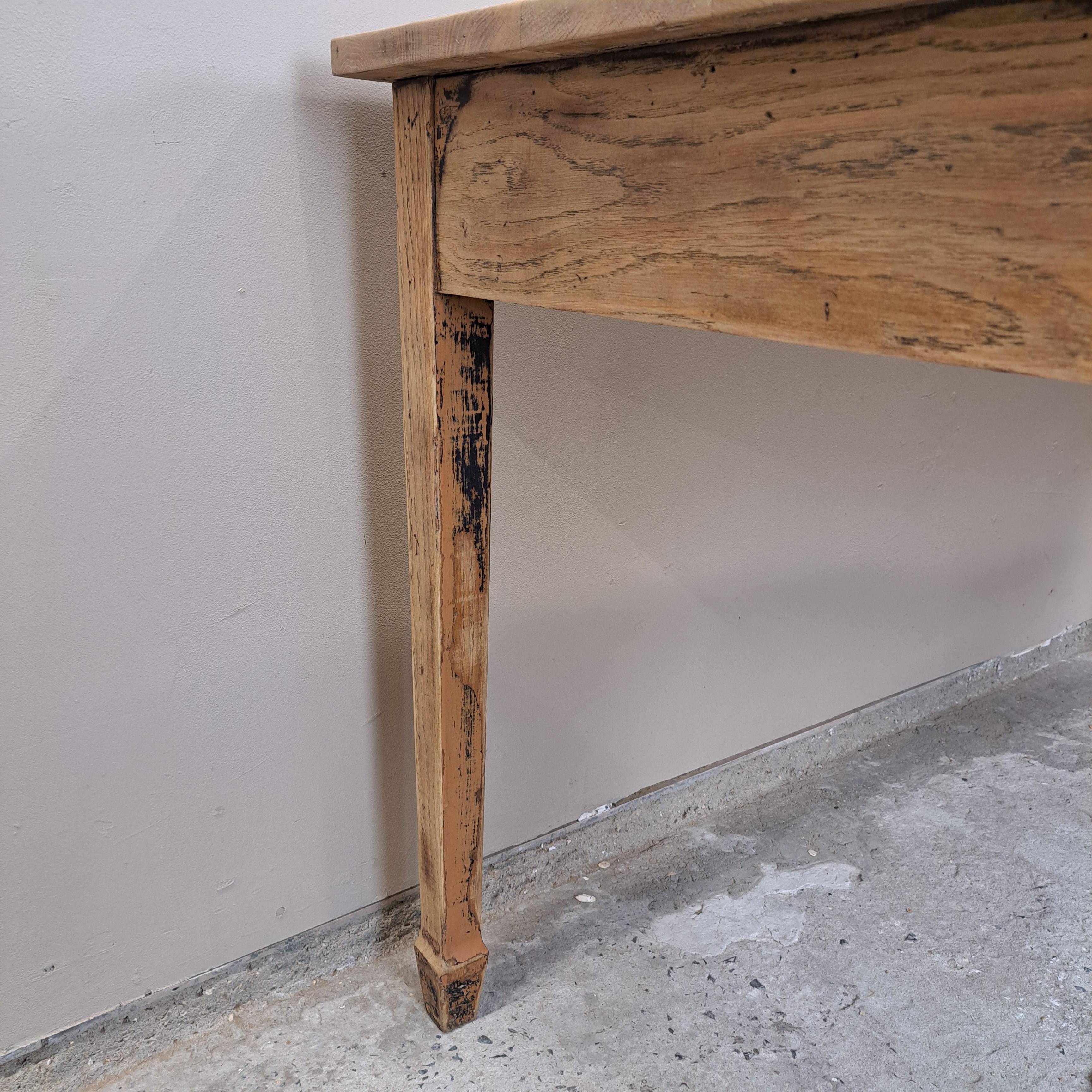 Farmhouse table