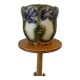 Digoin slip pot cache