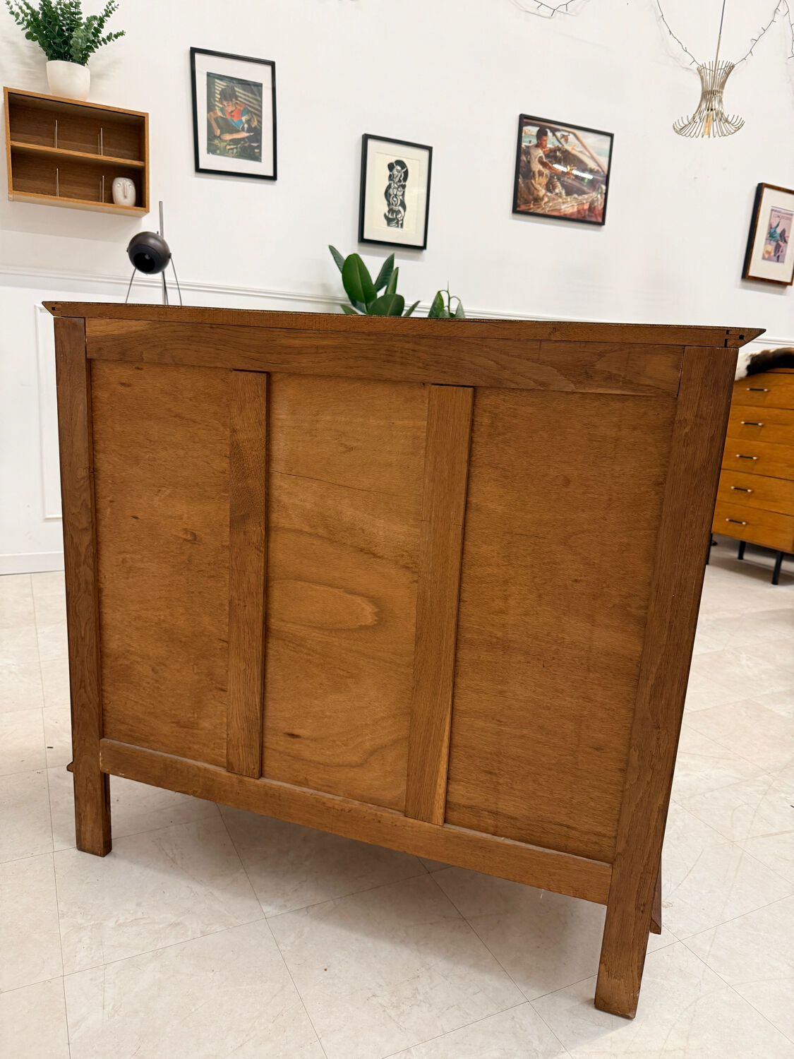 Vintage chest of drawers with splayed legs
