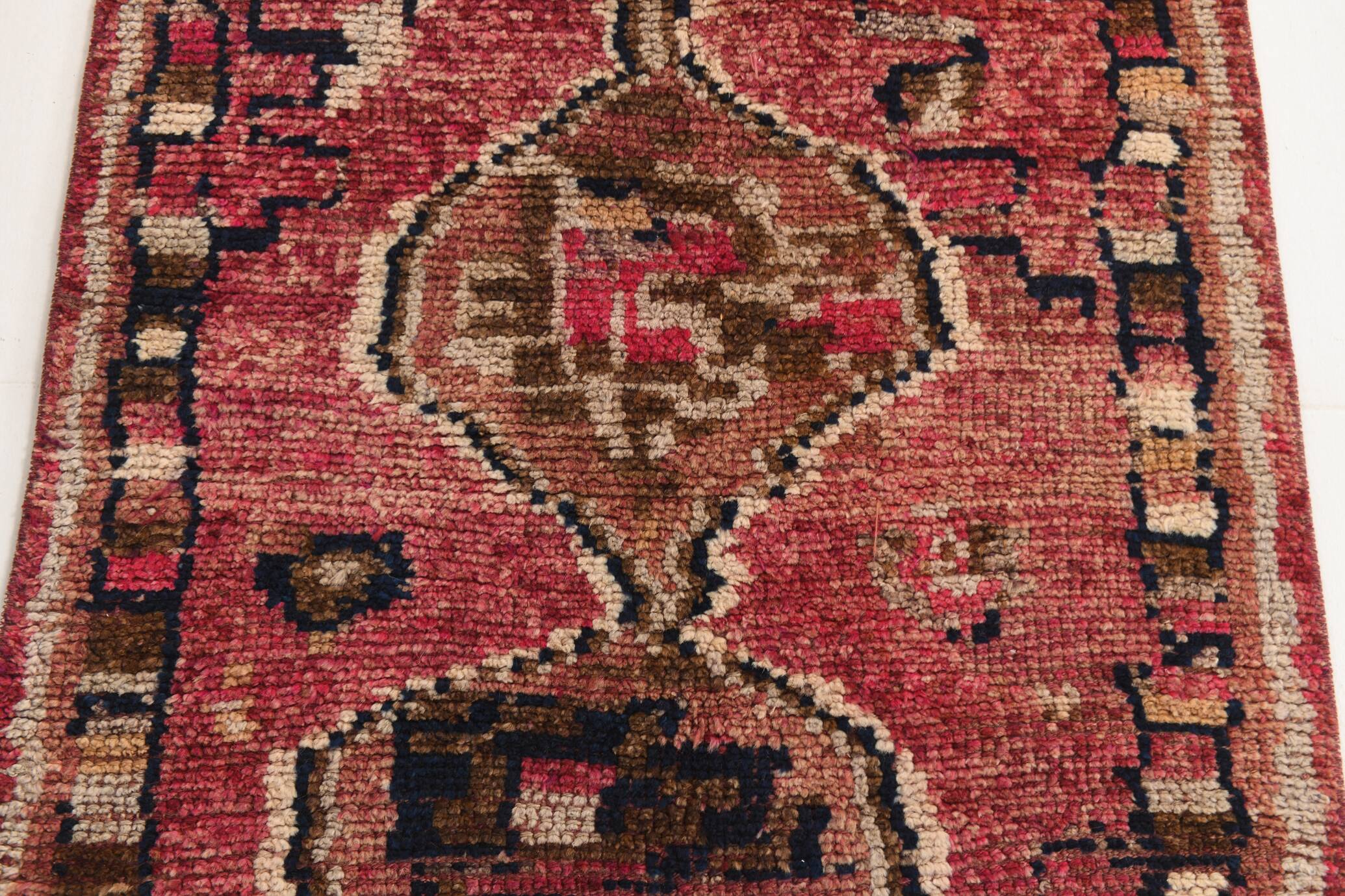 Red Cream Tribal Turkish Runner Rug 88x311Cm SK 18885