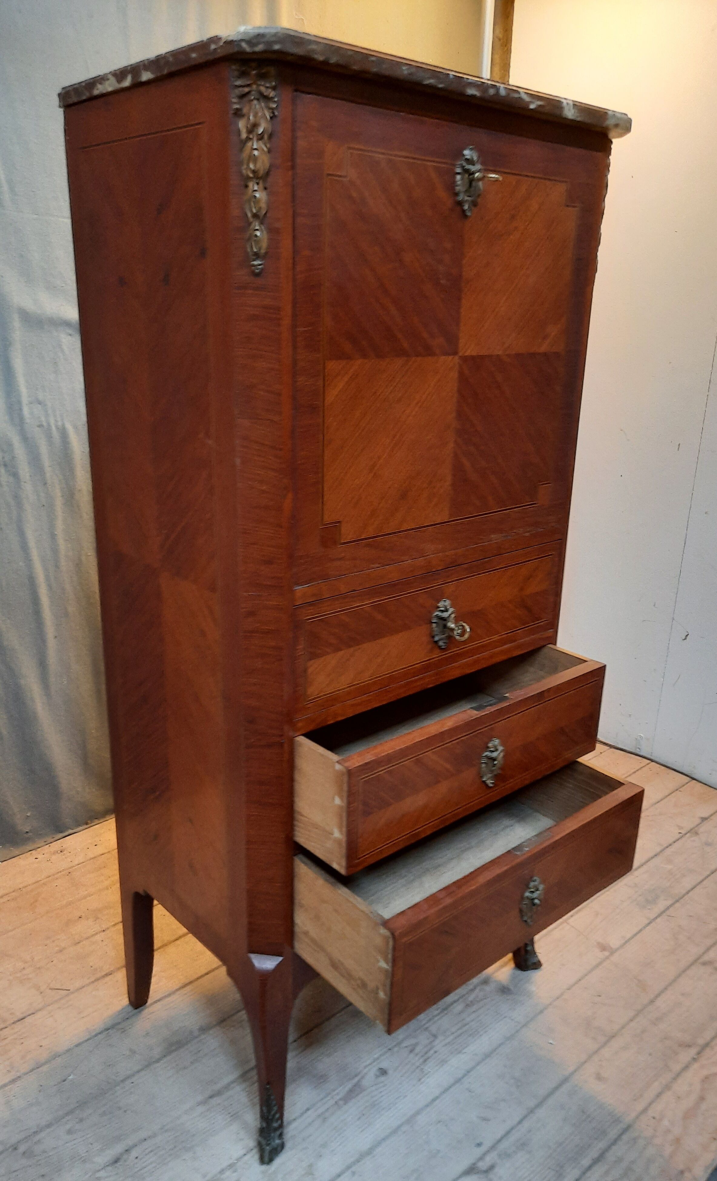 Secretaire de dame en bois de plaquage