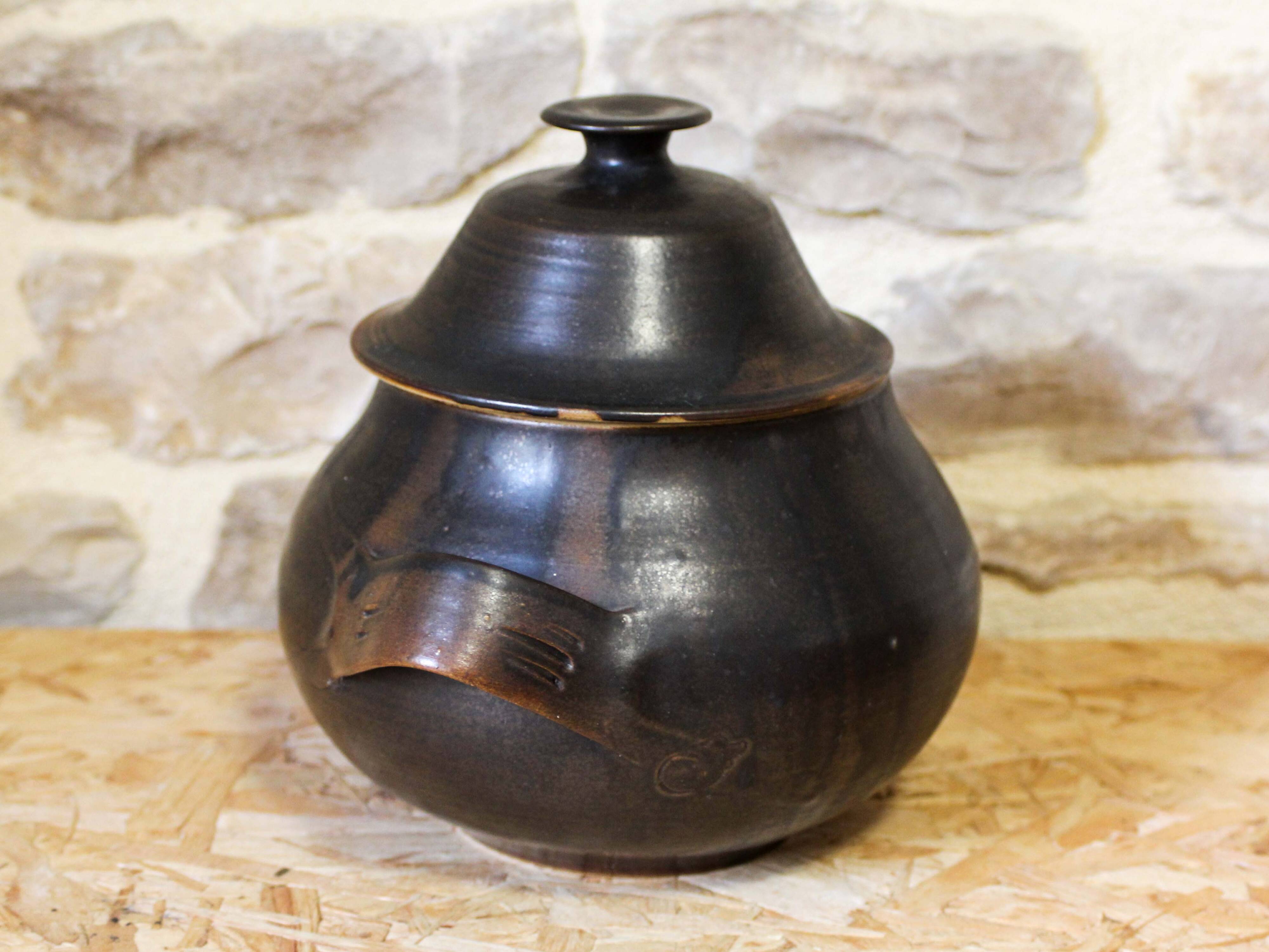 Ceramic covered pot Jean Cacheleux - Puisaye