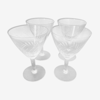 4 wine glasses in engraved glass 9 cl