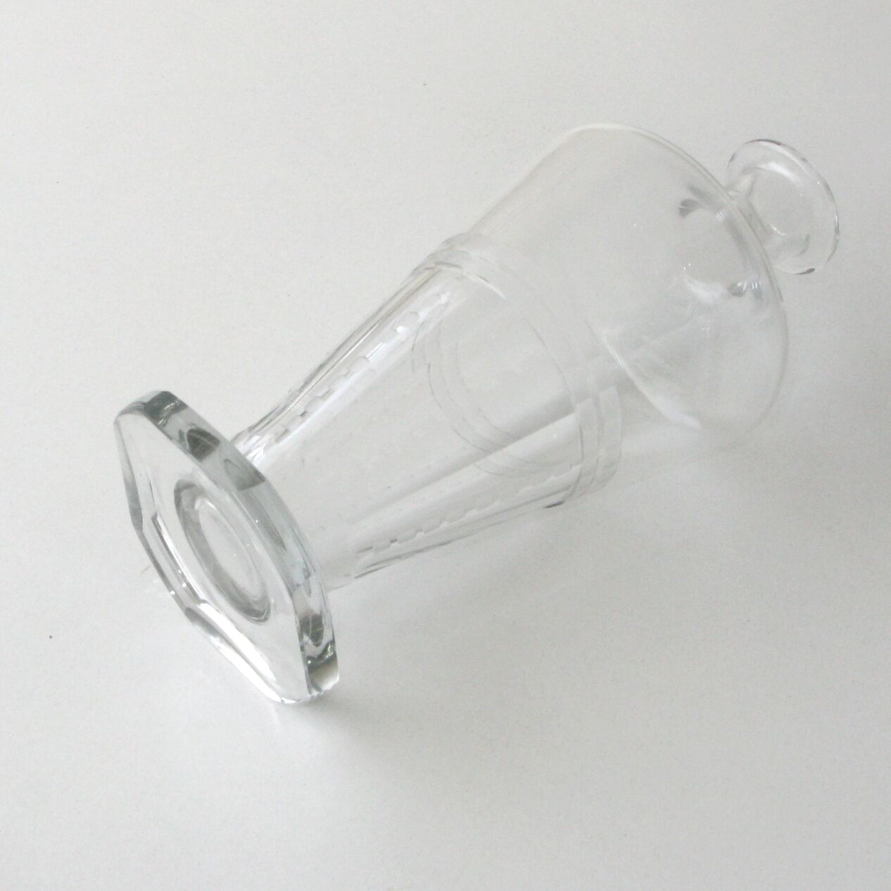 Old wine decanter and matching water pitcher - Crystal - Square model