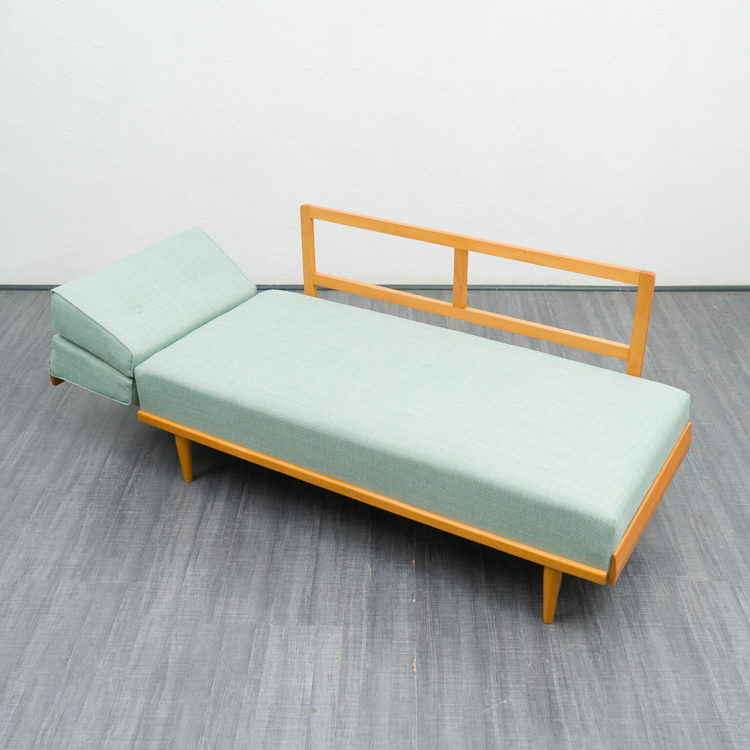Sofa / daybed 50s, renovated