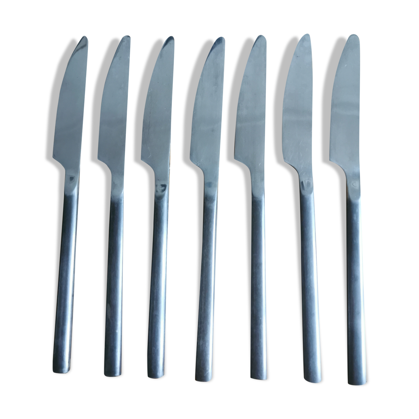 Service of 6 stainless steel and steel knives