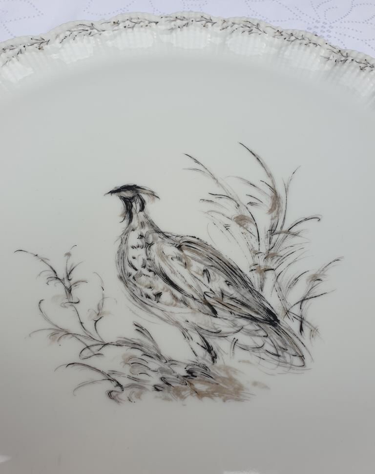 Hand-painted pheasant dish porcelain Au Vase Etrusque Paris