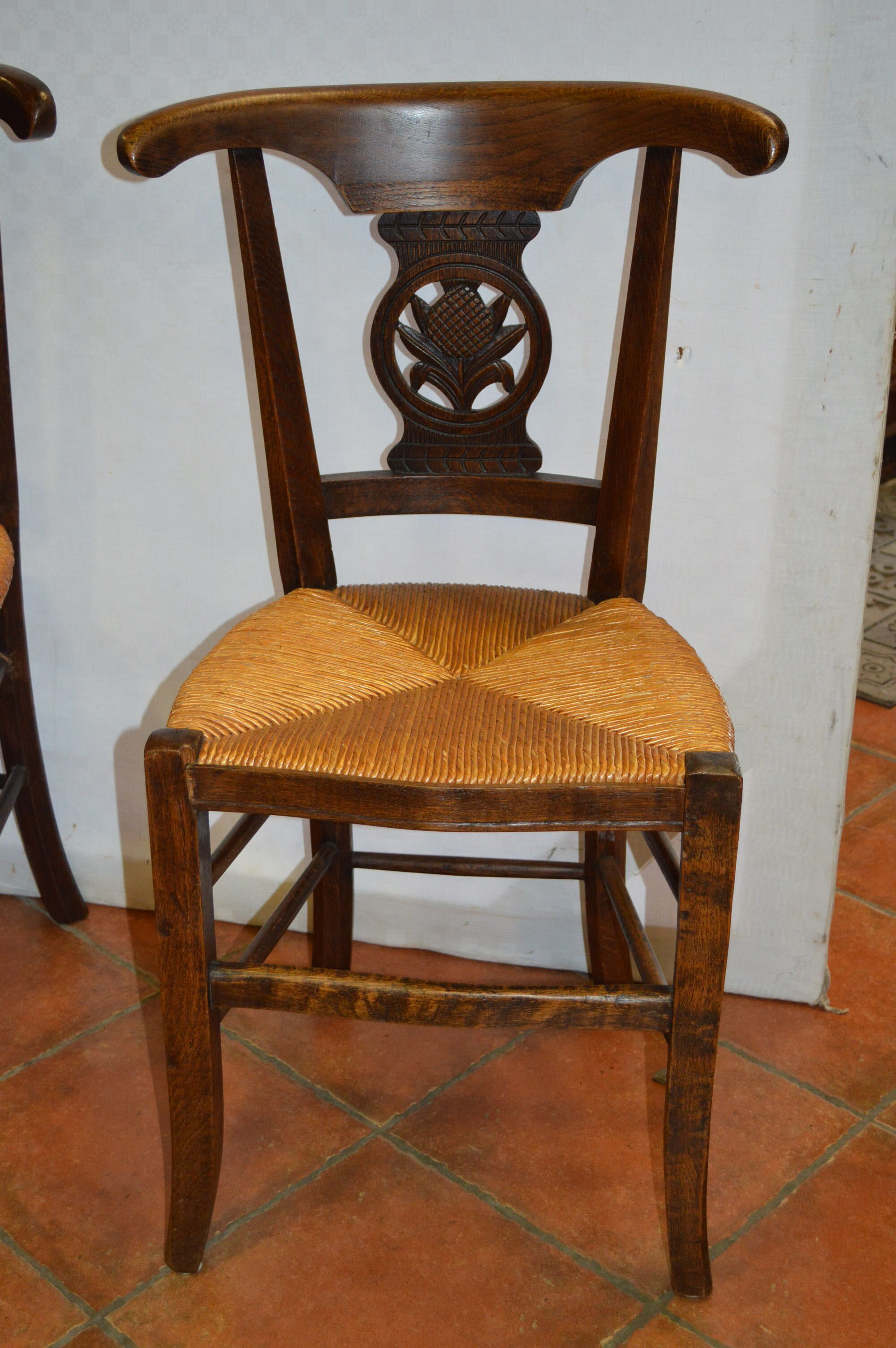 Suite of 4 chairs rustic oak