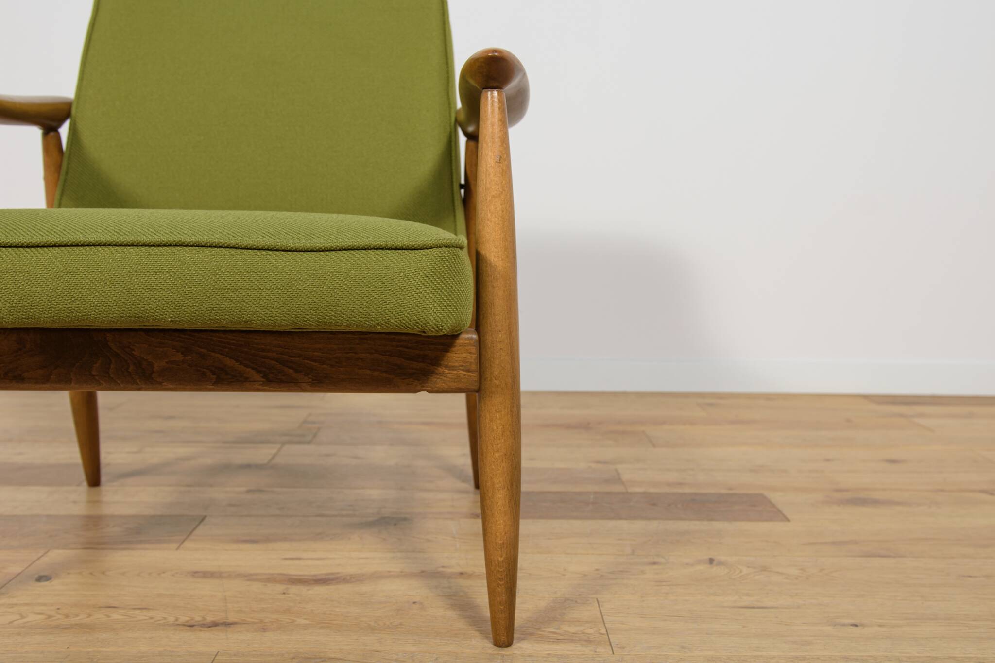 GFM-87 Armchair by Juliusz Kedziorek for Gościcińskie Furniture, Poland, 1960s