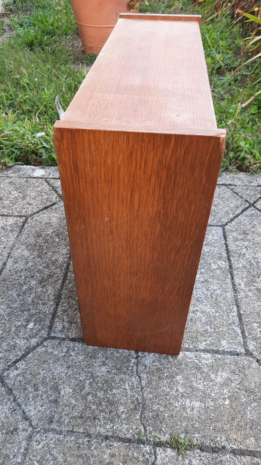Lot of vintage display cases