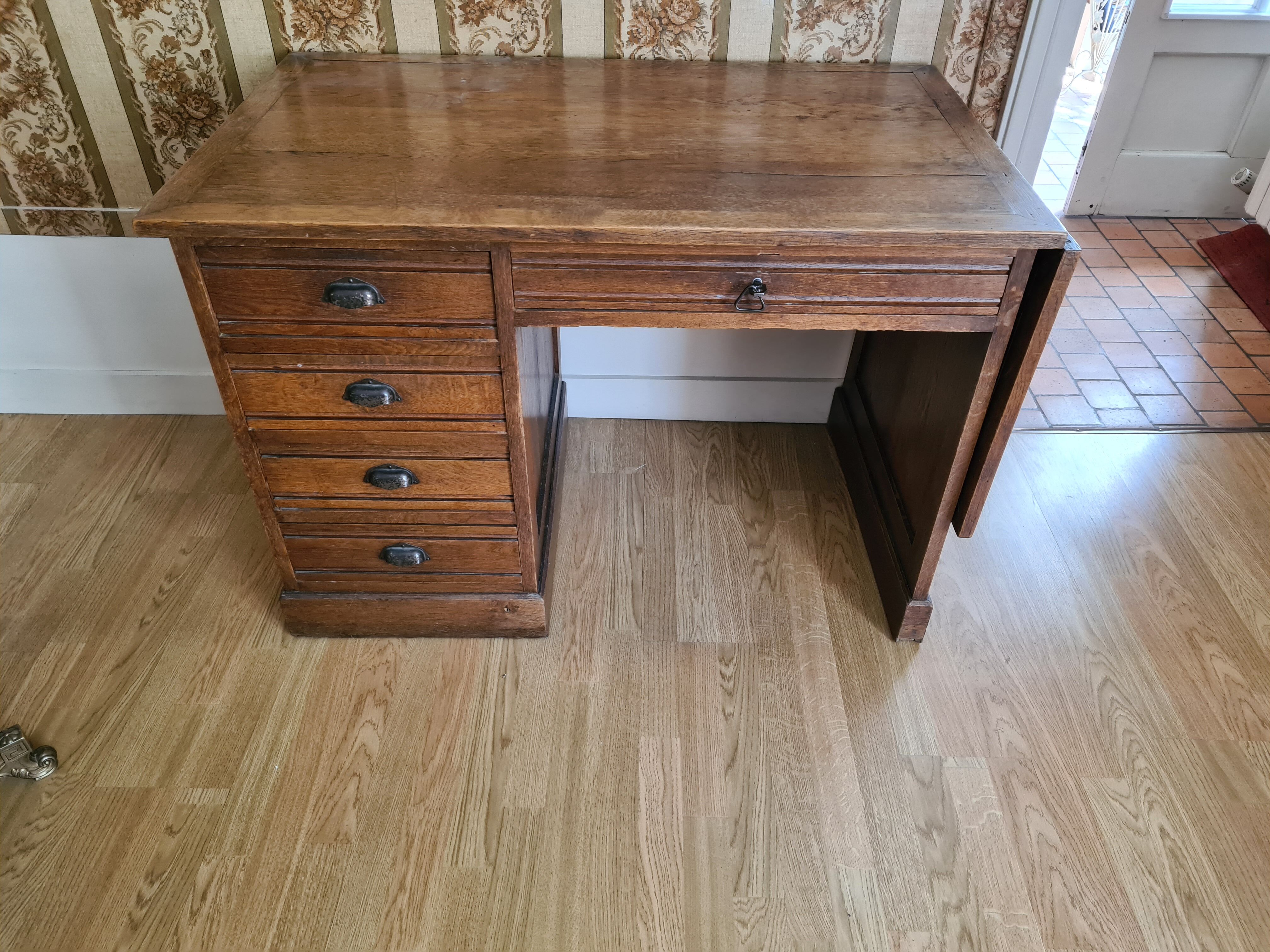 Bureau  à tiroirs
