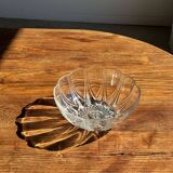 Small vintage Arcoroc Codec glass salad bowl with stylized petal patterns