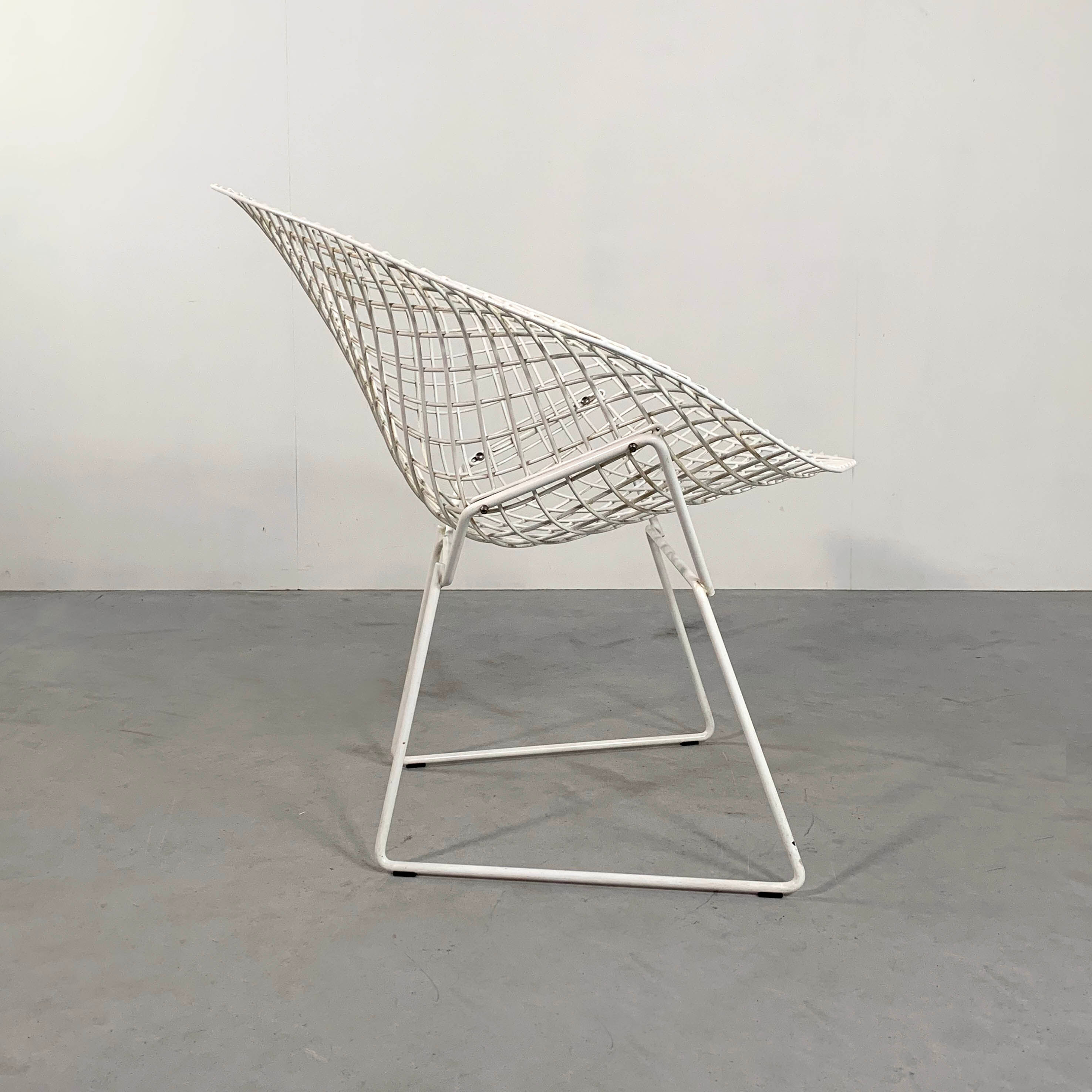White Diamond armchair by Harry Bertoia 1st edition for Knoll, 1990
