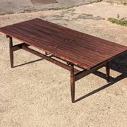 Table basse vintage en palissandre – style scandinave années 60
