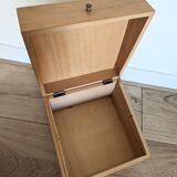 Wooden plug box