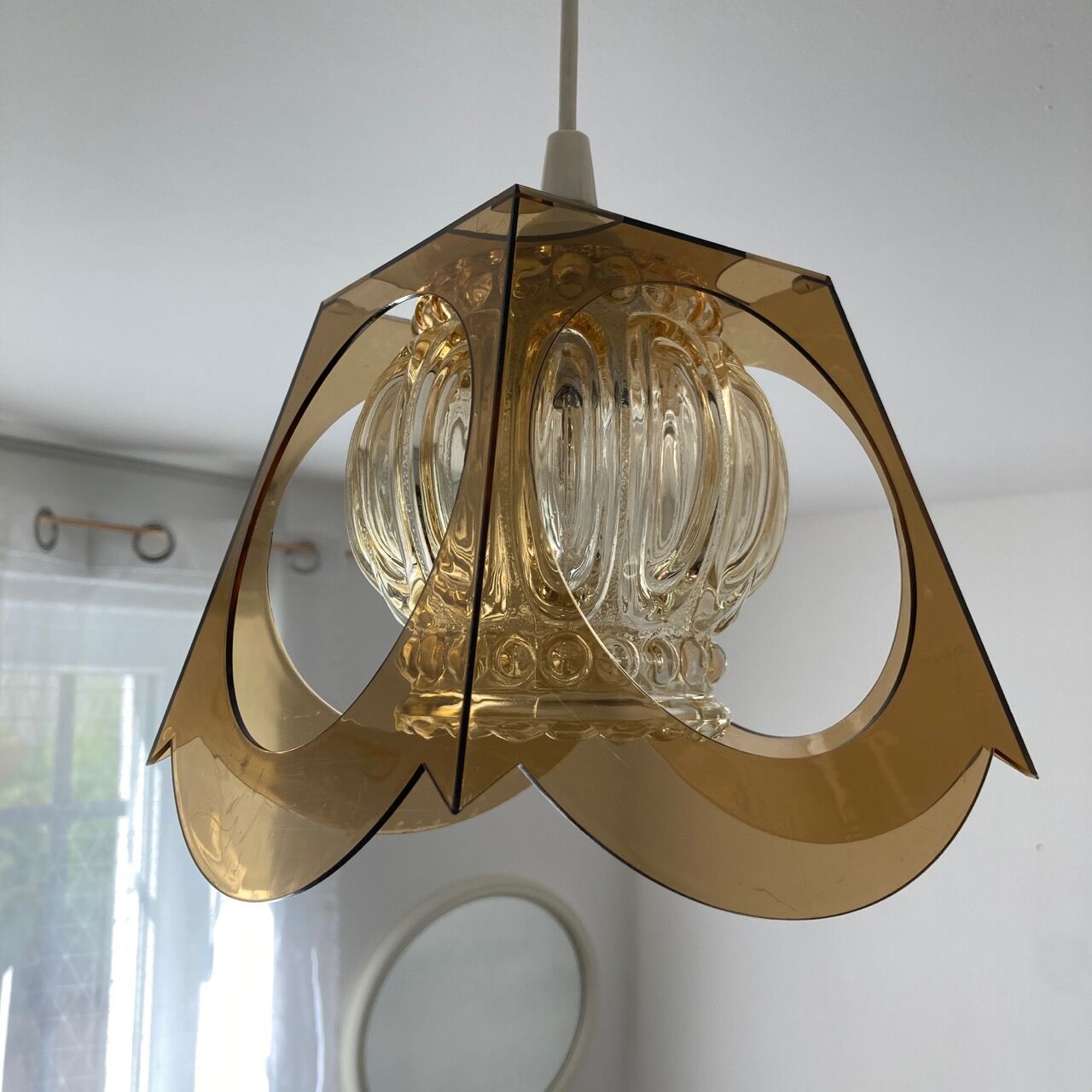Plexi chandelier and glass