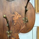 Grand porte-manteau Art Nouveau en bois sculpté – vers 1900