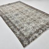 Light Green & Brown Floral Persian Rug, 181x285Cm
