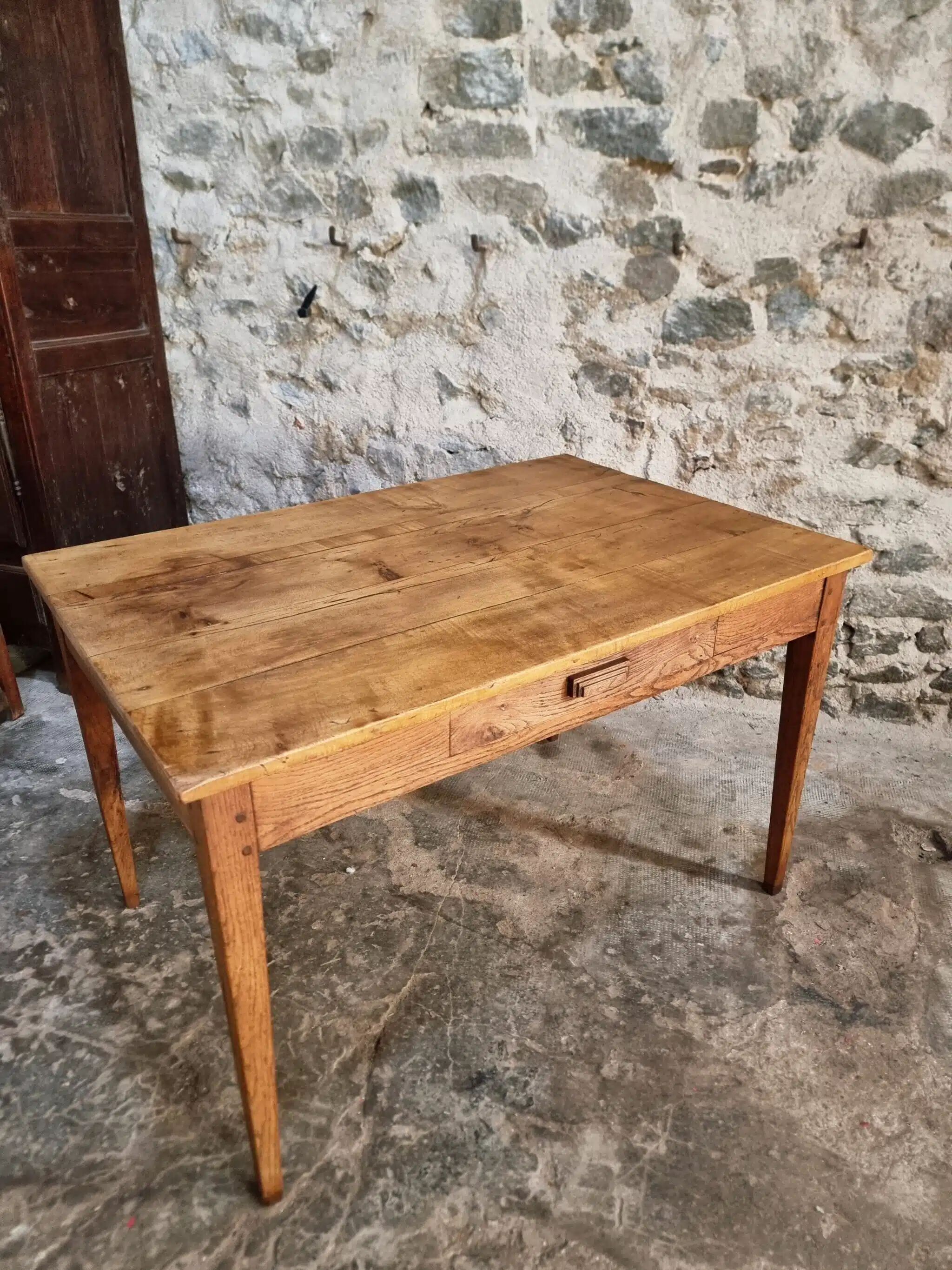 Antique French dining table with drawer, around 1900.