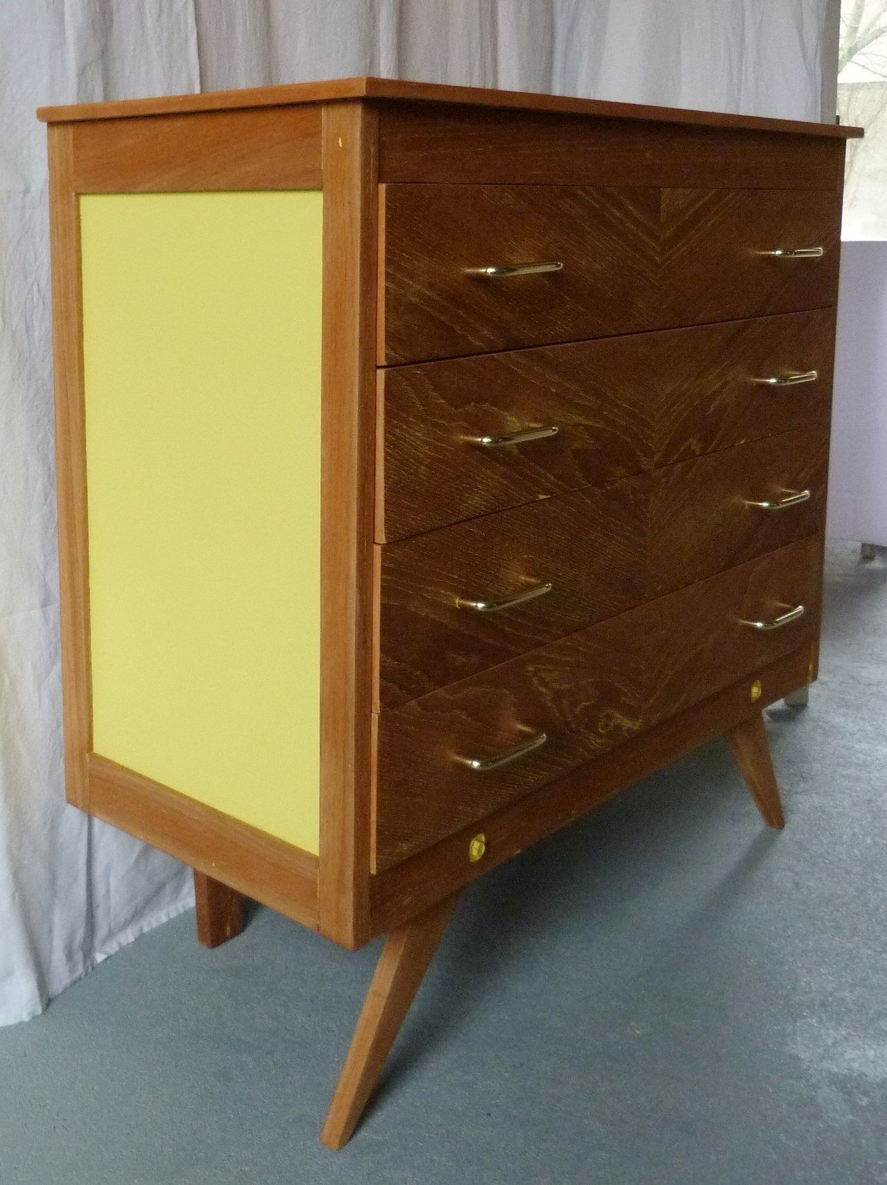 Comable compass feet