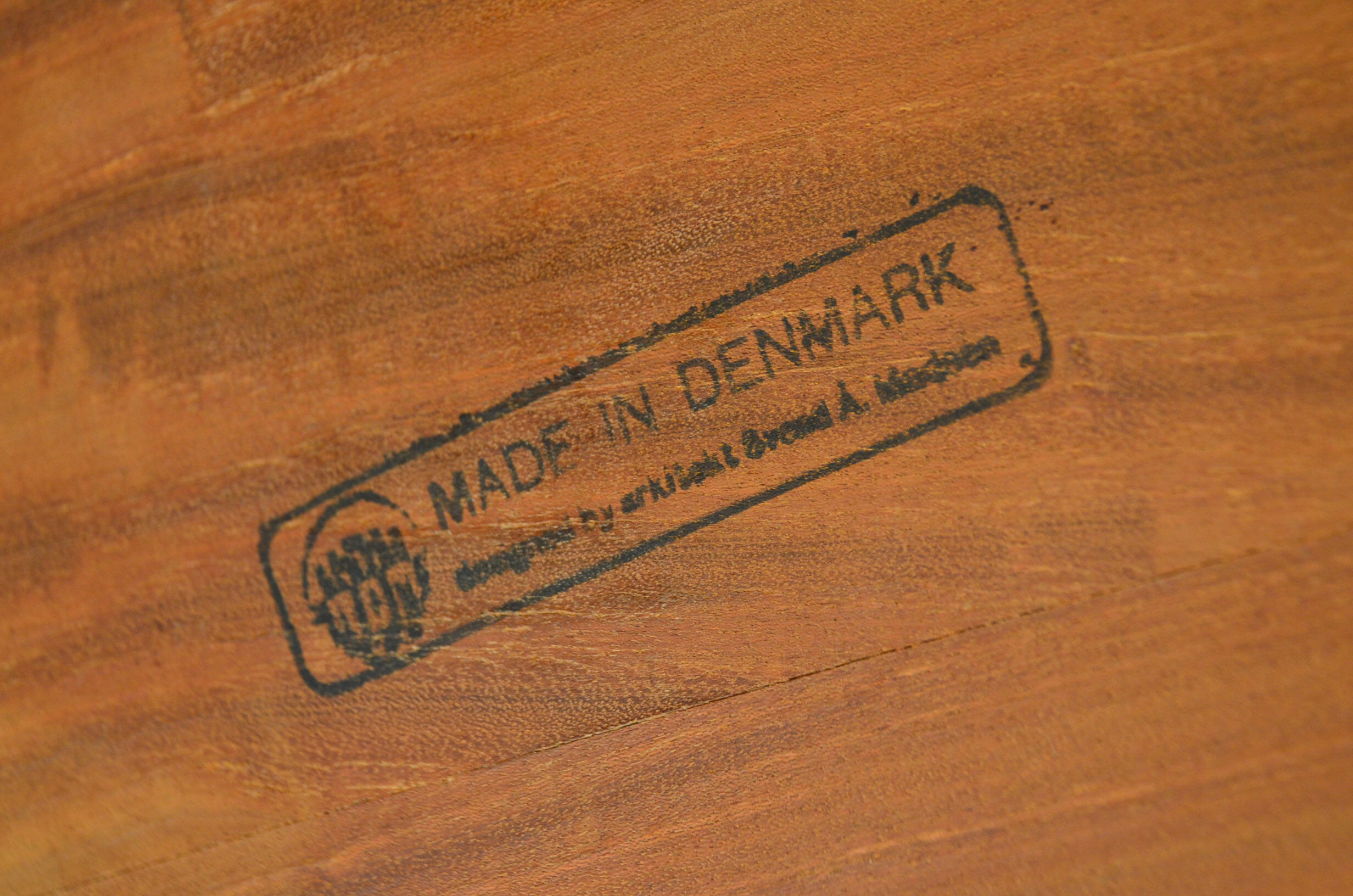 Secretary teck by Svend A Madsen 1960
