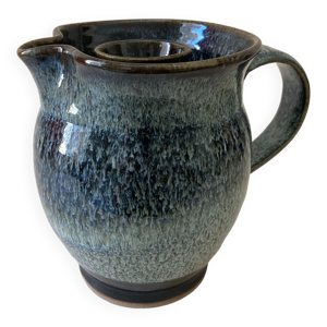 pichet en céramique