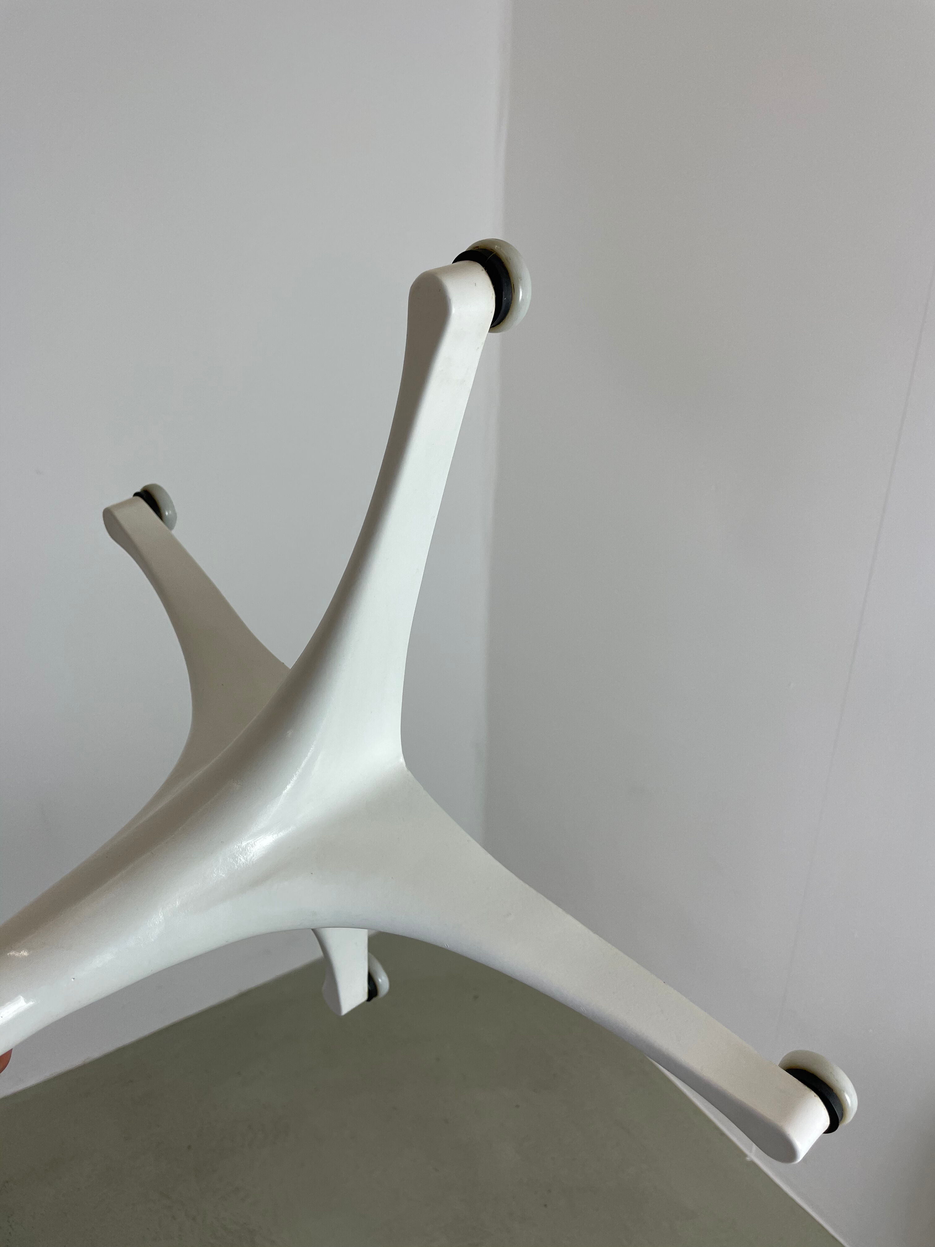 MidCentury Coffee Table by George Nelson for Herman Miller  60s