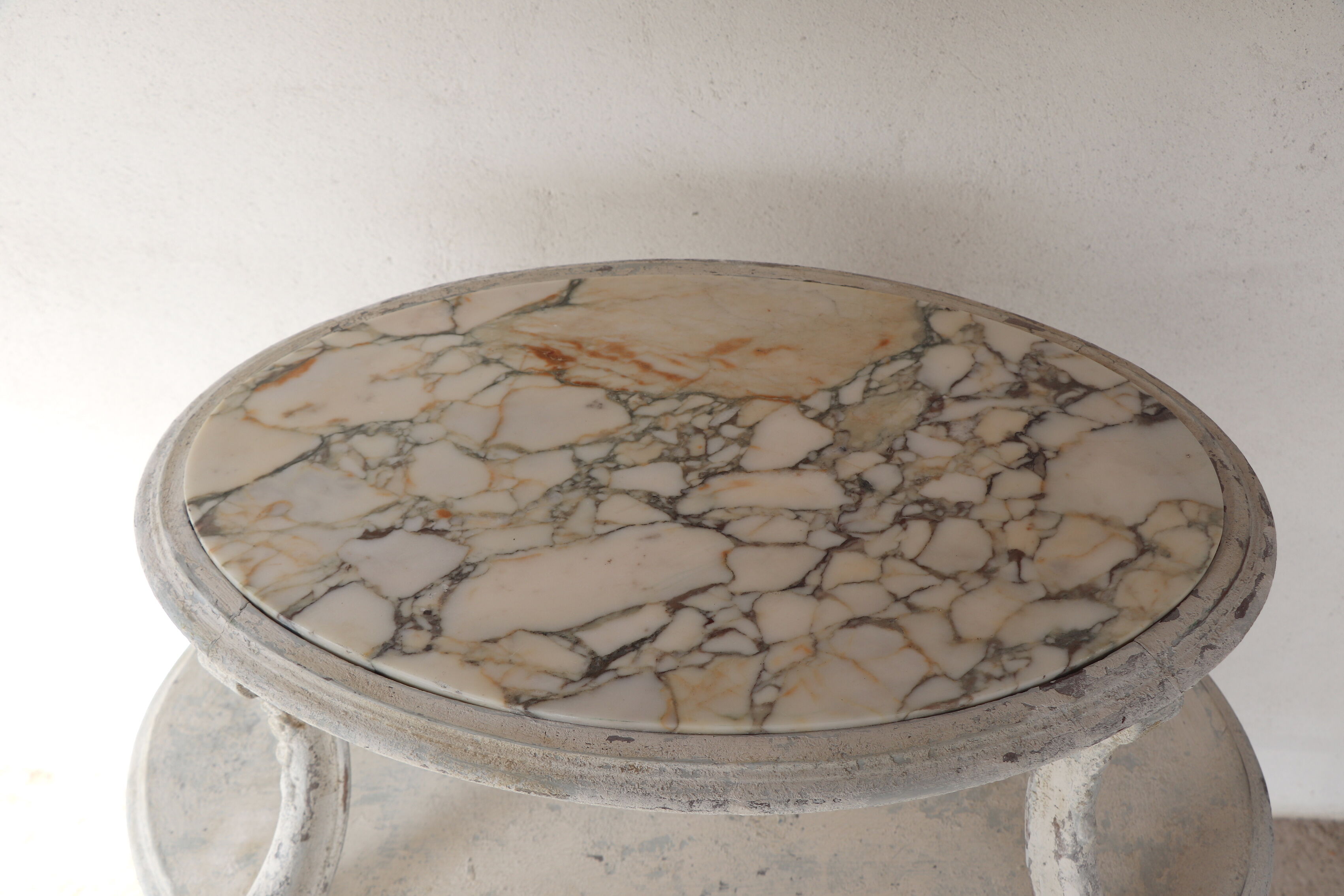 Tea table, marble and wood style Louis XV patina